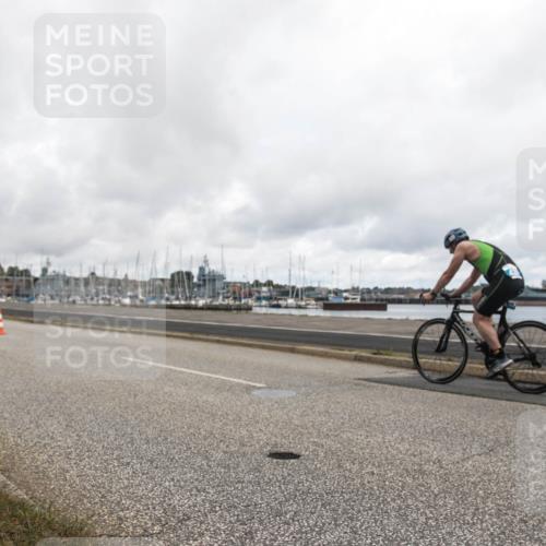 16.08.2026 - KN Förde Triathlon 2026 H.Heesch http://msf.ph/oto/9982632 16.08.2026 12:00:58 Radfahren  meine-sportfotos.de