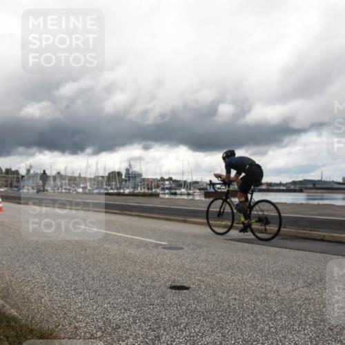 16.08.2026 - KN Förde Triathlon 2026 H.Heesch http://msf.ph/oto/9982647 16.08.2026 12:43:02 Radfahren  meine-sportfotos.de
