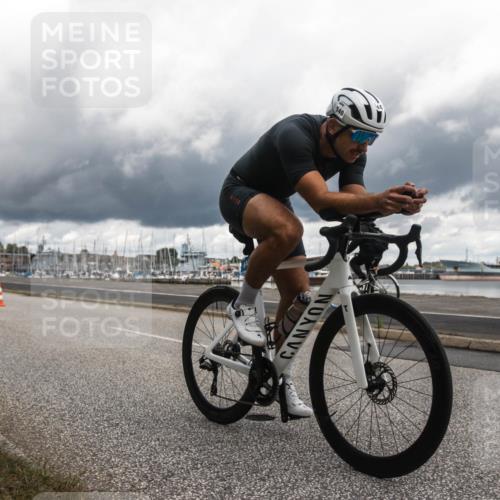 16.08.2026 - KN Förde Triathlon 2026 H.Heesch http://msf.ph/oto/9982682 16.08.2026 12:49:37 Radfahren 501, 540, 542, 543, 551 meine-sportfotos.de