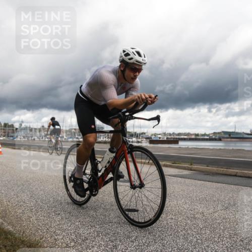16.08.2026 - KN Förde Triathlon 2026 H.Heesch http://msf.ph/oto/9982699 16.08.2026 12:51:07 Radfahren 522, 524, 544, 547, 556 meine-sportfotos.de