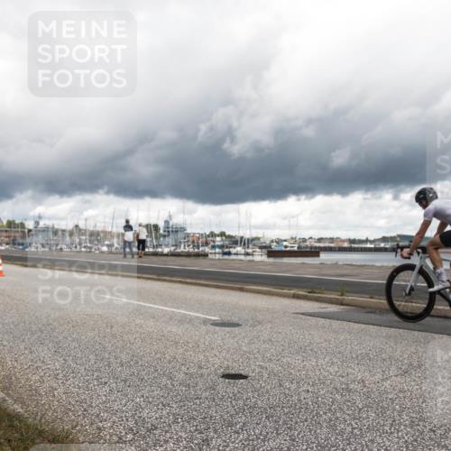 16.08.2026 - KN Förde Triathlon 2026 H.Heesch http://msf.ph/oto/9982706 16.08.2026 12:51:47 Radfahren 550, 551, 557, 574 meine-sportfotos.de
