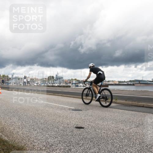 16.08.2026 - KN Förde Triathlon 2026 H.Heesch http://msf.ph/oto/9982709 16.08.2026 12:51:55 Radfahren 362, 510, 552, 703 meine-sportfotos.de