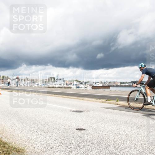 16.08.2026 - KN Förde Triathlon 2026 H.Heesch http://msf.ph/oto/9982764 16.08.2026 12:53:15 Radfahren 561 meine-sportfotos.de