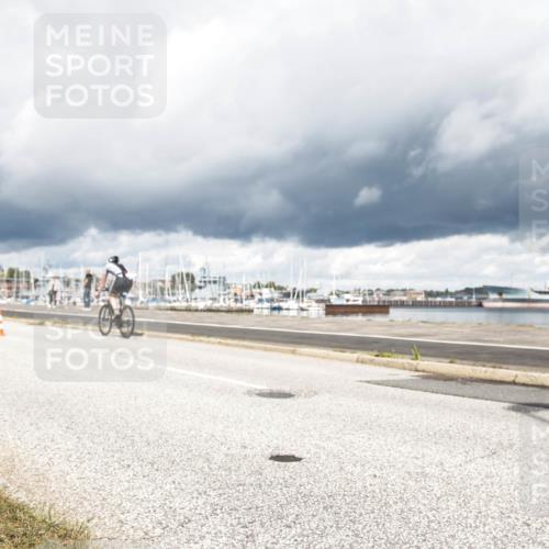16.08.2026 - KN Förde Triathlon 2026 H.Heesch http://msf.ph/oto/9982779 16.08.2026 12:53:27 Radfahren 556, 569, 588, 719 meine-sportfotos.de