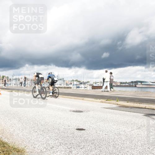 16.08.2026 - KN Förde Triathlon 2026 H.Heesch http://msf.ph/oto/9982788 16.08.2026 12:53:32 Radfahren 544, 575 meine-sportfotos.de