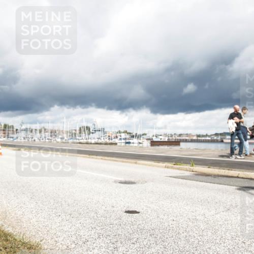 16.08.2026 - KN Förde Triathlon 2026 H.Heesch http://msf.ph/oto/9982820 16.08.2026 12:54:03 Radfahren 512, 549, 571, 574 meine-sportfotos.de