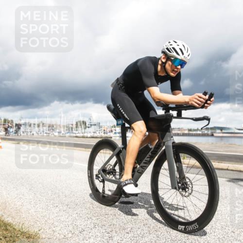 16.08.2026 - KN Förde Triathlon 2026 H.Heesch http://msf.ph/oto/9982822 16.08.2026 12:54:10 Radfahren 505, 545, 574 meine-sportfotos.de