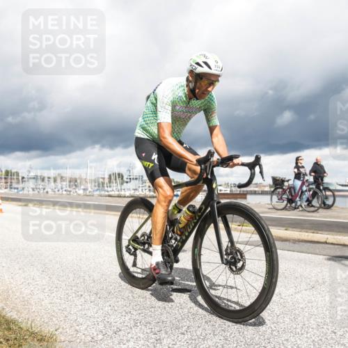 16.08.2026 - KN Förde Triathlon 2026 H.Heesch http://msf.ph/oto/9982832 16.08.2026 12:54:34 Radfahren 539, 568, 583, 591, 702, 707 meine-sportfotos.de