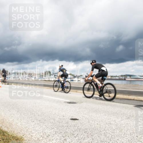 16.08.2026 - KN Förde Triathlon 2026 H.Heesch http://msf.ph/oto/9982836 16.08.2026 12:54:43 Radfahren 503, 708 meine-sportfotos.de