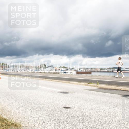 16.08.2026 - KN Förde Triathlon 2026 H.Heesch http://msf.ph/oto/9982839 16.08.2026 12:54:45 Radfahren 503, 532, 708 meine-sportfotos.de