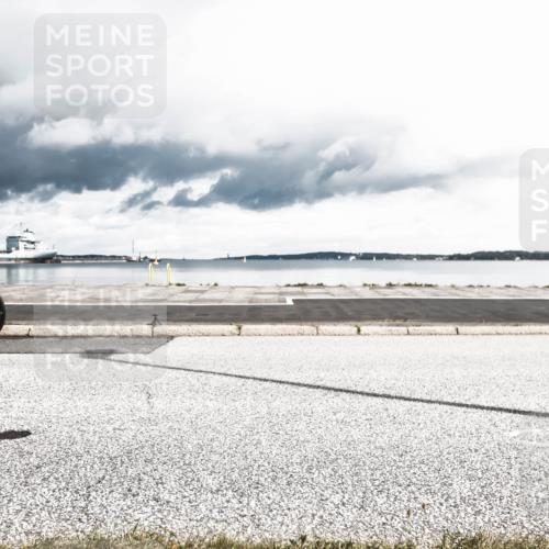 16.08.2026 - KN Förde Triathlon 2026 H.Heesch http://msf.ph/oto/9982844 16.08.2026 12:54:59 Radfahren 196, 504, 565, 721 meine-sportfotos.de