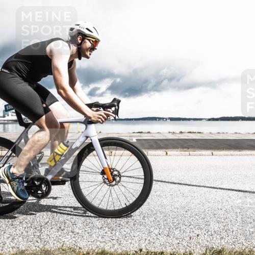 16.08.2026 - KN Förde Triathlon 2026 H.Heesch http://msf.ph/oto/9982868 16.08.2026 12:55:37 Radfahren 526, 535 meine-sportfotos.de