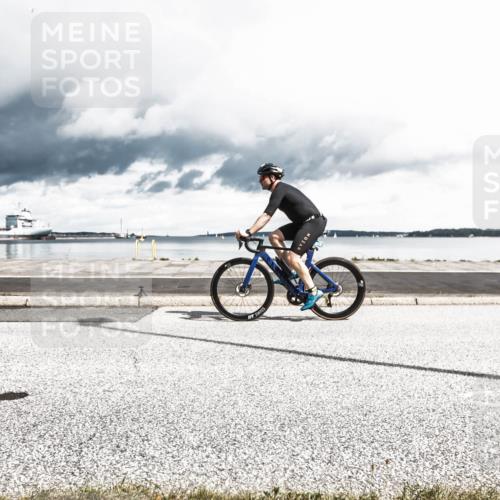 16.08.2026 - KN Förde Triathlon 2026 H.Heesch http://msf.ph/oto/9982873 16.08.2026 12:55:47 Radfahren 513, 517, 561, 562 meine-sportfotos.de