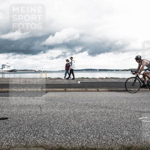 16.08.2026 - KN Förde Triathlon 2026 H.Heesch http://msf.ph/oto/9982932 16.08.2026 12:57:25 Radfahren 196, 501, 507, 514, 520, 565, 566, 591 meine-sportfotos.de