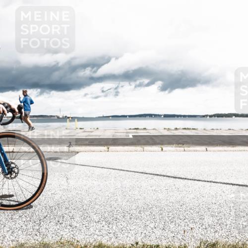 16.08.2026 - KN Förde Triathlon 2026 H.Heesch http://msf.ph/oto/9982971 16.08.2026 12:58:19 Radfahren 524, 551, 590, 594, 597, 607, 709, 743 meine-sportfotos.de