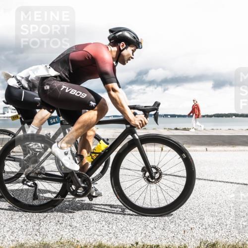 16.08.2026 - KN Förde Triathlon 2026 H.Heesch http://msf.ph/oto/9983135 16.08.2026 13:01:39 Radfahren 541, 575, 606, 703, 710 meine-sportfotos.de