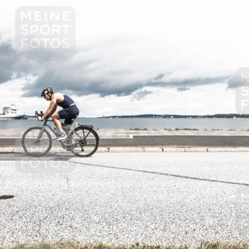 16.08.2026 - KN Förde Triathlon 2026 H.Heesch http://msf.ph/oto/9983184 16.08.2026 13:02:44 Radfahren 502, 557, 701, 707 meine-sportfotos.de