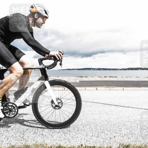 16.08.2026 - KN Förde Triathlon 2026 H.Heesch http://msf.ph/oto/9983286 16.08.2026 13:04:47 Radfahren 555, 705, 717 meine-sportfotos.de