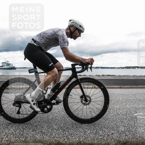 16.08.2026 - KN Förde Triathlon 2026 H.Heesch http://msf.ph/oto/9983350 16.08.2026 13:06:07 Radfahren 535, 542, 567, 585, 586, 609, 715, 745 meine-sportfotos.de