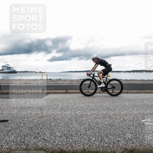 16.08.2026 - KN Förde Triathlon 2026 H.Heesch http://msf.ph/oto/9983368 16.08.2026 13:06:27 Radfahren 515, 527, 580, 600, 709, 713, 714, 725 meine-sportfotos.de
