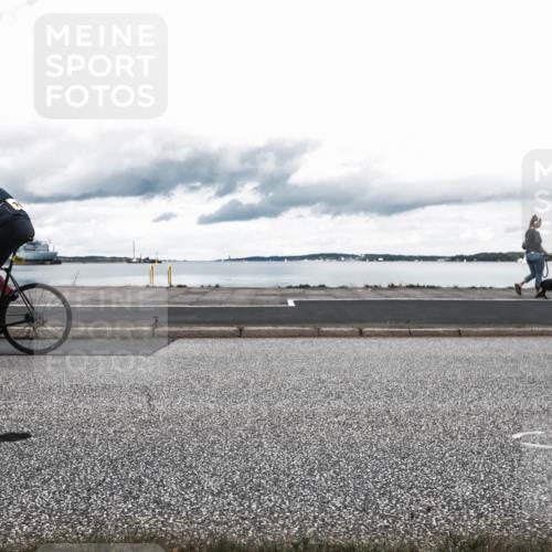 16.08.2026 - KN Förde Triathlon 2026 H.Heesch http://msf.ph/oto/9983404 16.08.2026 13:07:32 Radfahren 196, 513, 592, 718 meine-sportfotos.de