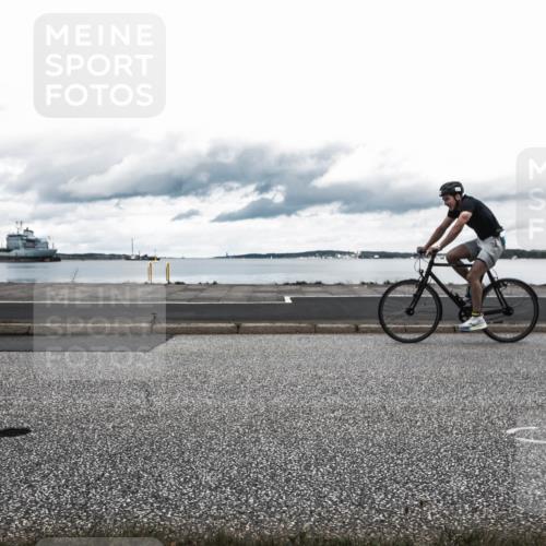 16.08.2026 - KN Förde Triathlon 2026 H.Heesch http://msf.ph/oto/9983427 16.08.2026 13:08:21 Radfahren 541, 572, 584, 590, 602, 607, 612, 722, 745 meine-sportfotos.de
