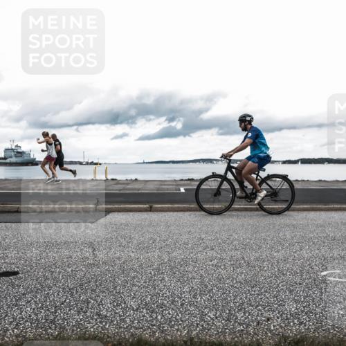 16.08.2026 - KN Förde Triathlon 2026 H.Heesch http://msf.ph/oto/9983434 16.08.2026 13:08:29 Radfahren 541, 547, 584, 597 meine-sportfotos.de