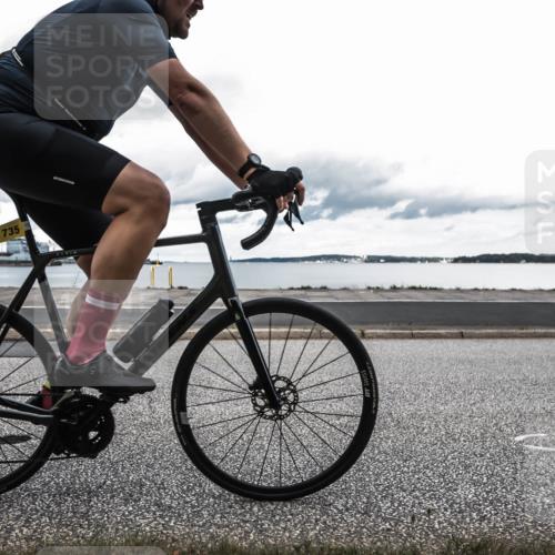 16.08.2026 - KN Förde Triathlon 2026 H.Heesch http://msf.ph/oto/9983472 16.08.2026 13:09:50 Radfahren 553, 601, 605, 735 meine-sportfotos.de