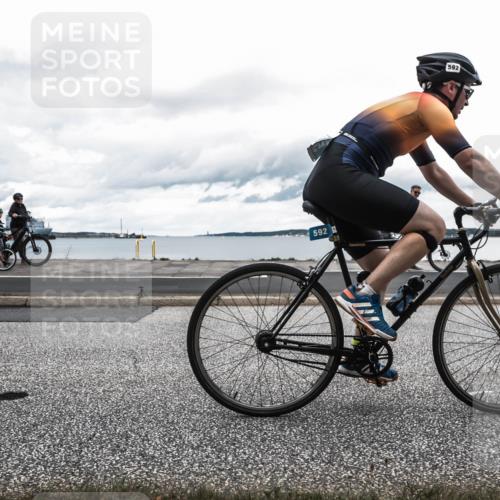 16.08.2026 - KN Förde Triathlon 2026 H.Heesch http://msf.ph/oto/9983486 16.08.2026 13:10:19 Radfahren 592, 710 meine-sportfotos.de