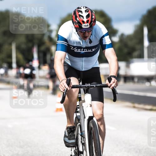 16.08.2026 - KN Förde Triathlon 2026 H.Heesch http://msf.ph/oto/9983550 16.08.2026 12:54:47 Radfahren 532, 566, 708 meine-sportfotos.de