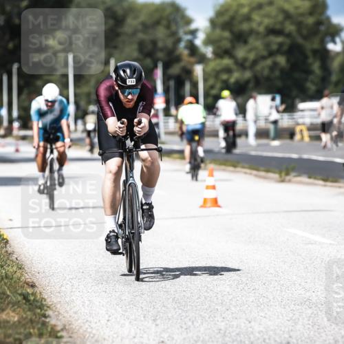 16.08.2026 - KN Förde Triathlon 2026 H.Heesch http://msf.ph/oto/9983630 16.08.2026 12:55:10 Radfahren 523, 705, 733 meine-sportfotos.de