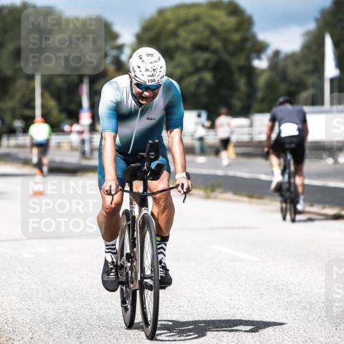 16.08.2026 - KN Förde Triathlon 2026 H.Heesch http://msf.ph/oto/9983653 16.08.2026 12:55:12 Radfahren 705, 706, 711, 733 meine-sportfotos.de