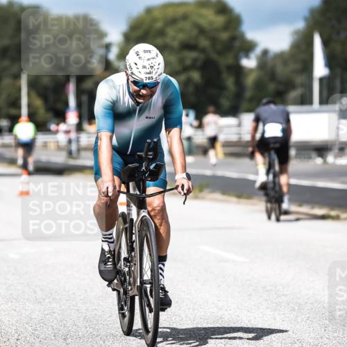 16.08.2026 - KN Förde Triathlon 2026 H.Heesch http://msf.ph/oto/9983654 16.08.2026 12:55:12 Radfahren 705, 706, 711, 733 meine-sportfotos.de
