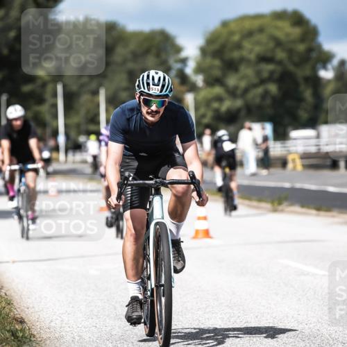 16.08.2026 - KN Förde Triathlon 2026 H.Heesch http://msf.ph/oto/9983698 16.08.2026 12:55:23 Radfahren 502, 546, 572, 587, 719 meine-sportfotos.de