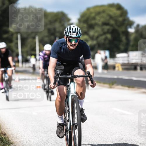 16.08.2026 - KN Förde Triathlon 2026 H.Heesch http://msf.ph/oto/9983701 16.08.2026 12:55:23 Radfahren 502, 546, 572, 587, 719 meine-sportfotos.de