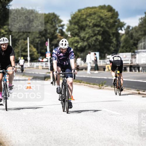 16.08.2026 - KN Förde Triathlon 2026 H.Heesch http://msf.ph/oto/9983708 16.08.2026 12:55:24 Radfahren 502, 546, 572, 587, 719, 720 meine-sportfotos.de
