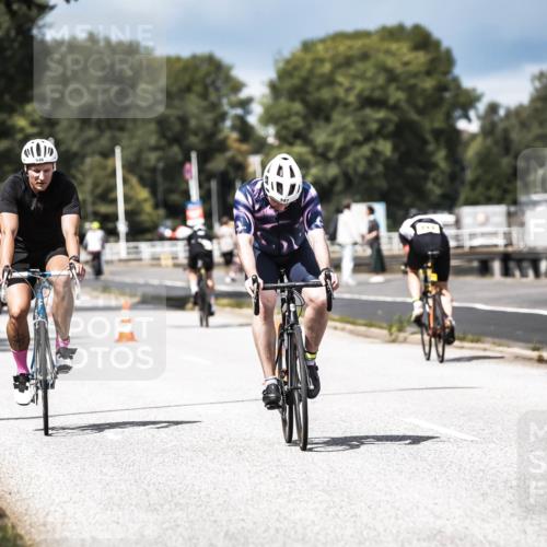 16.08.2026 - KN Förde Triathlon 2026 H.Heesch http://msf.ph/oto/9983712 16.08.2026 12:55:24 Radfahren 502, 546, 572, 587, 719, 720 meine-sportfotos.de