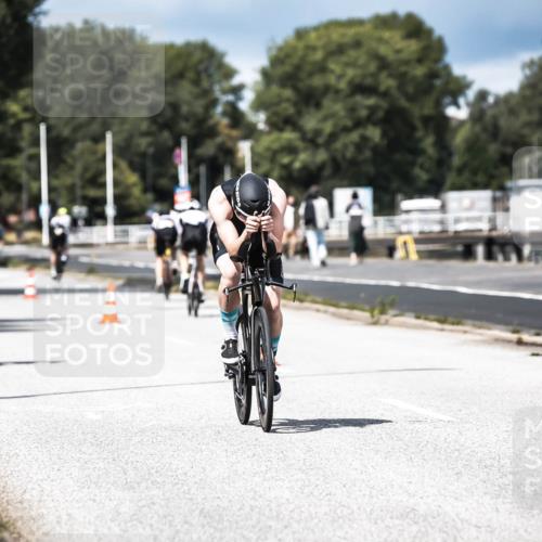 16.08.2026 - KN Förde Triathlon 2026 H.Heesch http://msf.ph/oto/9983732 16.08.2026 12:55:27 Radfahren 546, 572, 580, 587, 719, 720 meine-sportfotos.de