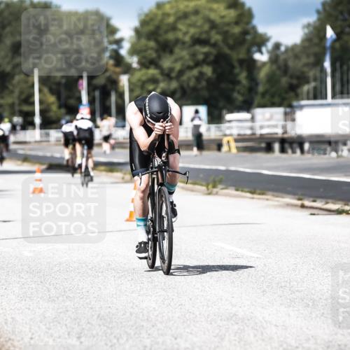 16.08.2026 - KN Förde Triathlon 2026 H.Heesch http://msf.ph/oto/9983735 16.08.2026 12:55:27 Radfahren 546, 572, 580, 587, 719, 720 meine-sportfotos.de