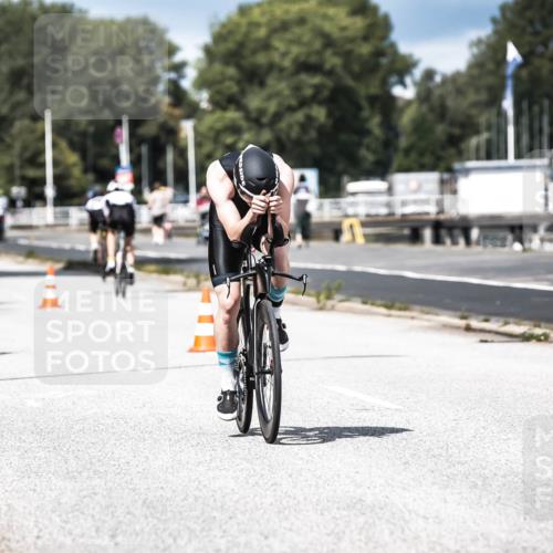 16.08.2026 - KN Förde Triathlon 2026 H.Heesch http://msf.ph/oto/9983736 16.08.2026 12:55:27 Radfahren 546, 572, 580, 587, 719, 720 meine-sportfotos.de