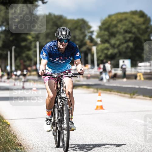 16.08.2026 - KN Förde Triathlon 2026 H.Heesch http://msf.ph/oto/9983750 16.08.2026 12:55:30 Radfahren 526, 580, 719, 720 meine-sportfotos.de