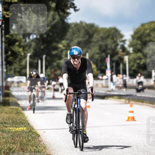 16.08.2026 - KN Förde Triathlon 2026 H.Heesch http://msf.ph/oto/9983784 16.08.2026 12:55:47 Radfahren 513, 517, 561, 562 meine-sportfotos.de