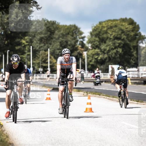 16.08.2026 - KN Förde Triathlon 2026 H.Heesch http://msf.ph/oto/9983803 16.08.2026 12:55:49 Radfahren 517, 561, 562, 569 meine-sportfotos.de