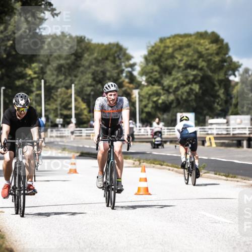 16.08.2026 - KN Förde Triathlon 2026 H.Heesch http://msf.ph/oto/9983806 16.08.2026 12:55:49 Radfahren 517, 561, 562, 569 meine-sportfotos.de