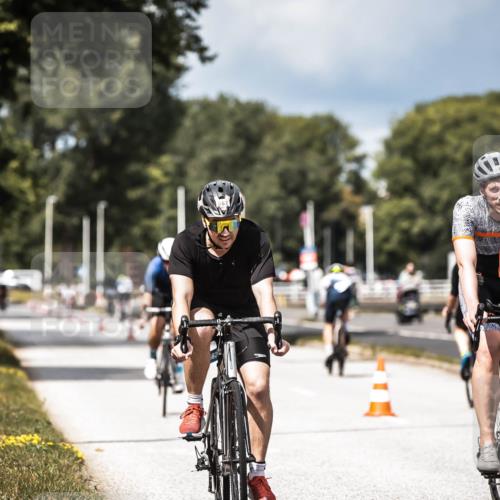 16.08.2026 - KN Förde Triathlon 2026 H.Heesch http://msf.ph/oto/9983811 16.08.2026 12:55:50 Radfahren 517, 561, 562, 569, 740 meine-sportfotos.de