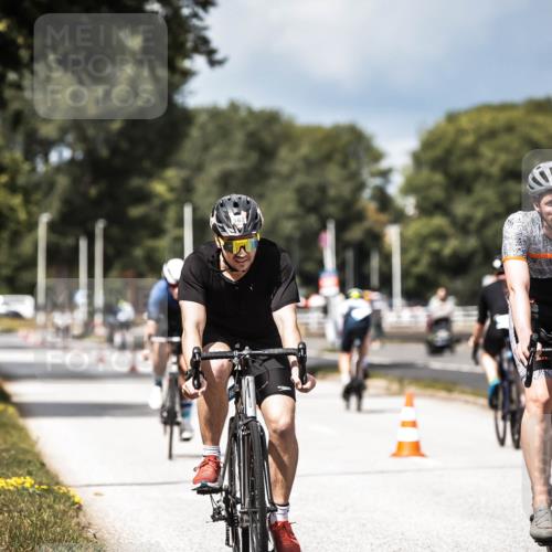 16.08.2026 - KN Förde Triathlon 2026 H.Heesch http://msf.ph/oto/9983812 16.08.2026 12:55:51 Radfahren 517, 561, 562, 569, 740 meine-sportfotos.de
