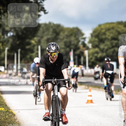 16.08.2026 - KN Förde Triathlon 2026 H.Heesch http://msf.ph/oto/9983814 16.08.2026 12:55:51 Radfahren 517, 561, 562, 569, 740 meine-sportfotos.de
