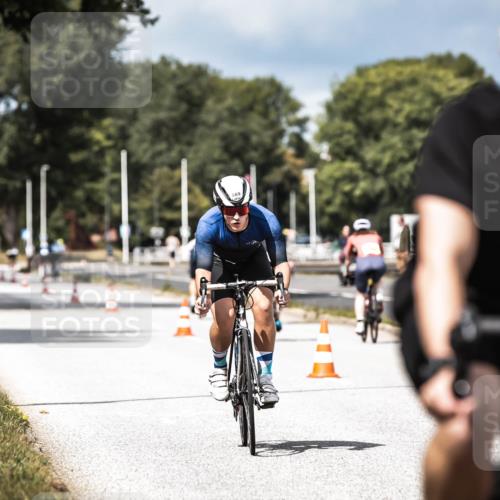 16.08.2026 - KN Förde Triathlon 2026 H.Heesch http://msf.ph/oto/9983826 16.08.2026 12:55:52 Radfahren 517, 542, 562, 569, 724, 727, 740 meine-sportfotos.de
