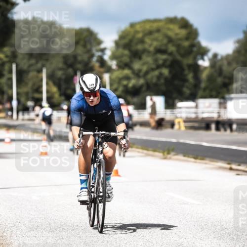 16.08.2026 - KN Förde Triathlon 2026 H.Heesch http://msf.ph/oto/9983833 16.08.2026 12:55:52 Radfahren 517, 542, 562, 569, 724, 727, 740 meine-sportfotos.de