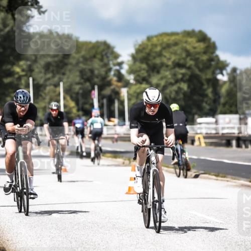 16.08.2026 - KN Förde Triathlon 2026 H.Heesch http://msf.ph/oto/9983860 16.08.2026 12:56:10 Radfahren 512, 567, 573, 585 meine-sportfotos.de